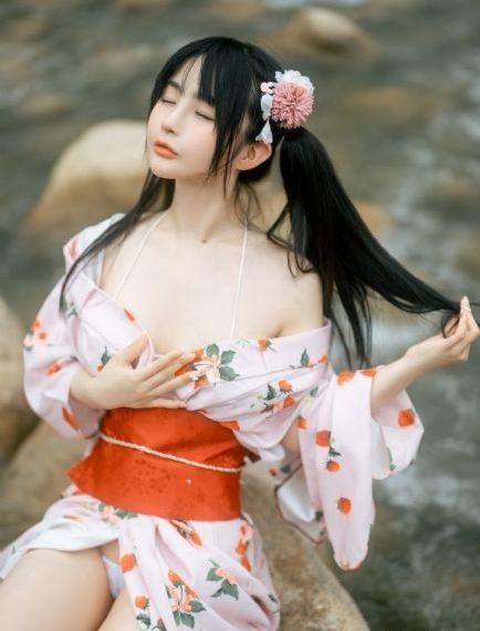 跟少妇的激情一夜-国产剧电影未删减版